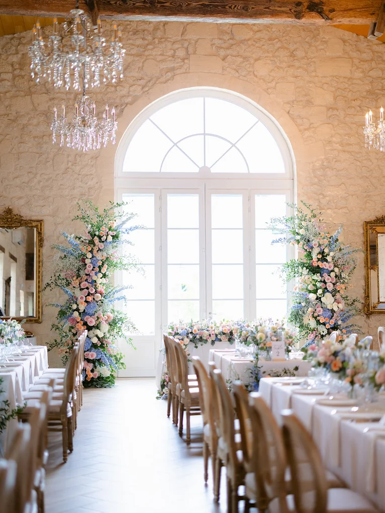 Château Gassies — panoramic sunset terrace